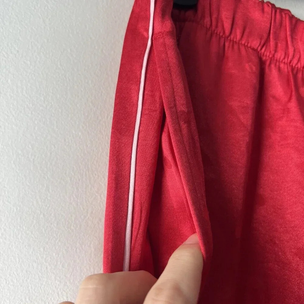 Victoria’s Secret Satin Silky Red Pajama Pants Pila Dot With Pockets Sz M - Picture 6 of 10